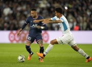 开云APP-巴黎圣日耳曼对战昂热的胜利之战