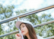 开云下载-隔空的利刃，当森林狼缠斗掘金，库里在另一个战场重塑季后赛天平