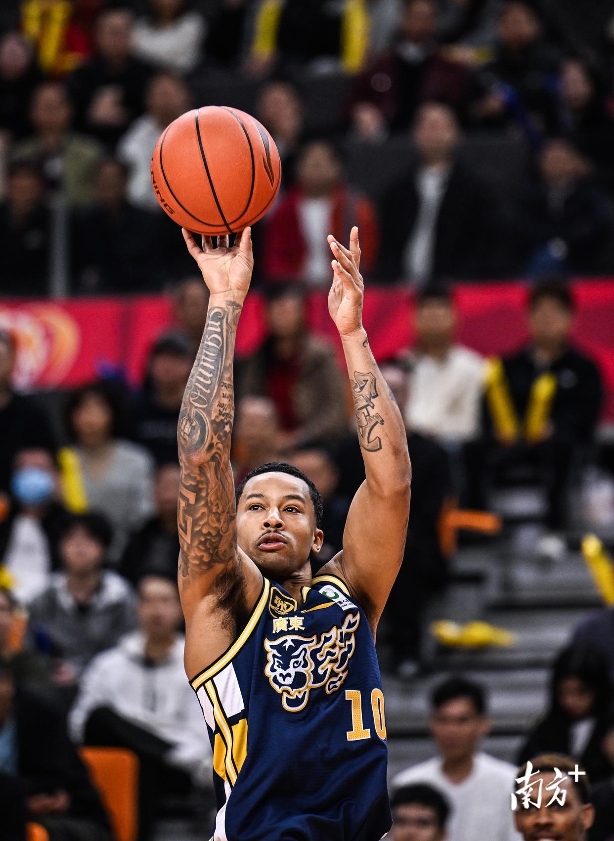 全新球员表现抢眼,球队前景看好的简单介绍 全新球员表现抢眼,球队前景看好的简单介绍