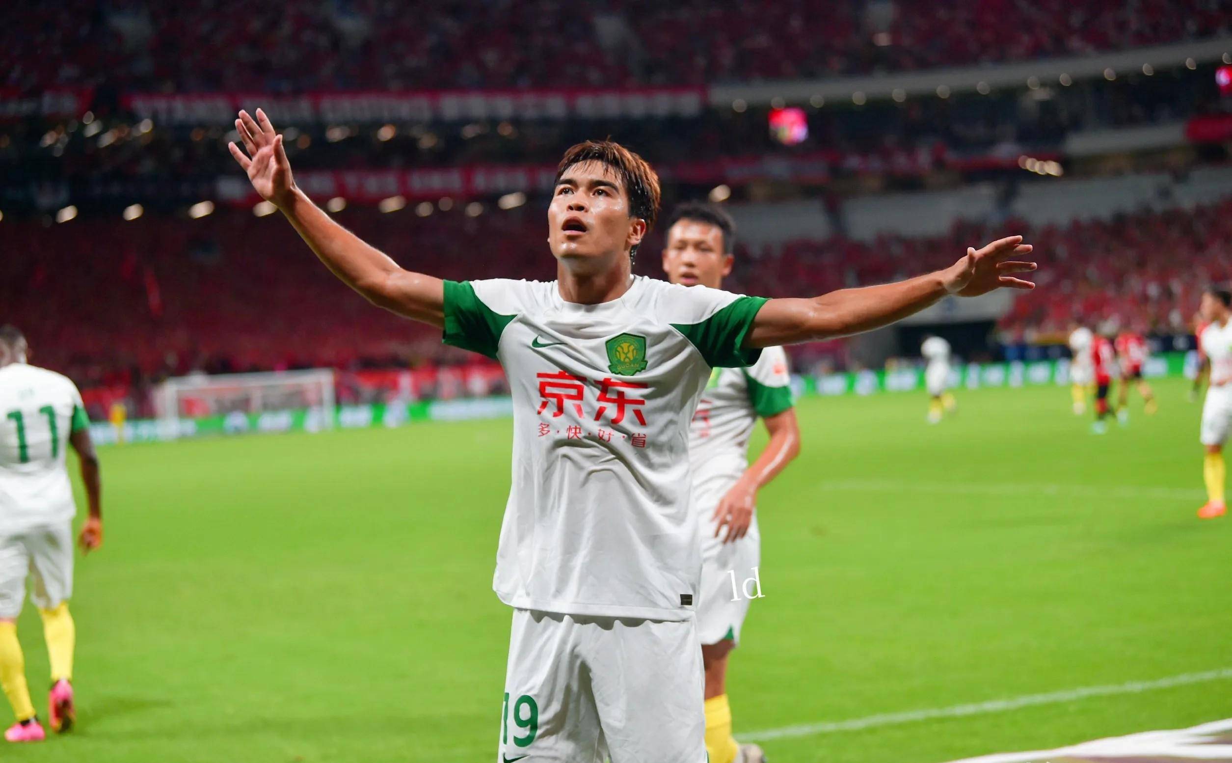 北京国安队实力出众,成功晋级 北京国安队实力出众,成功晋级