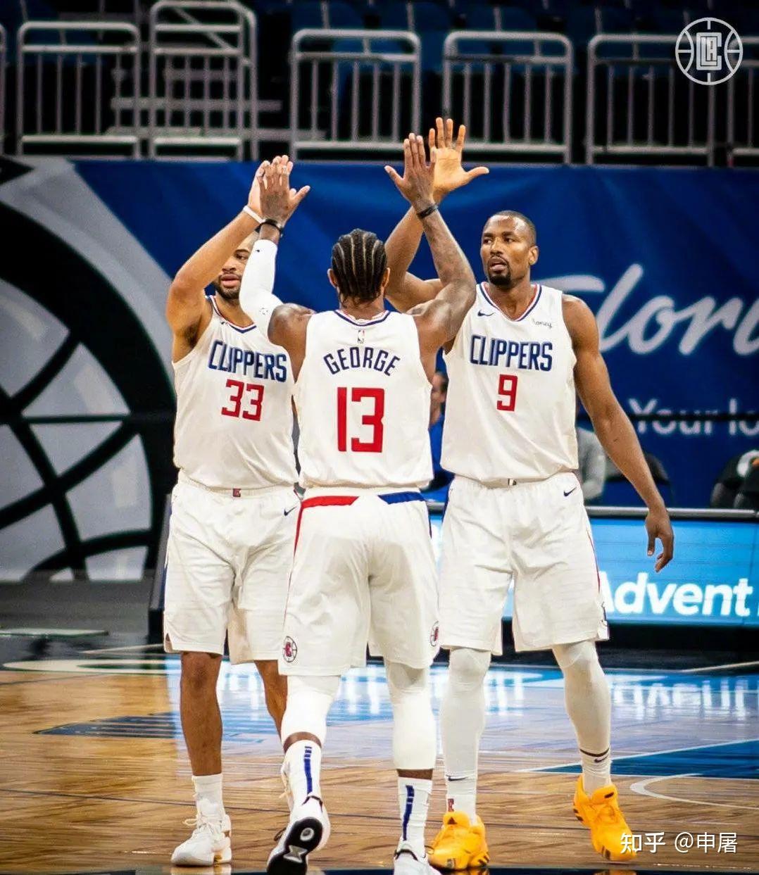 凯尔特人横扫广东队，乔治带队取胜