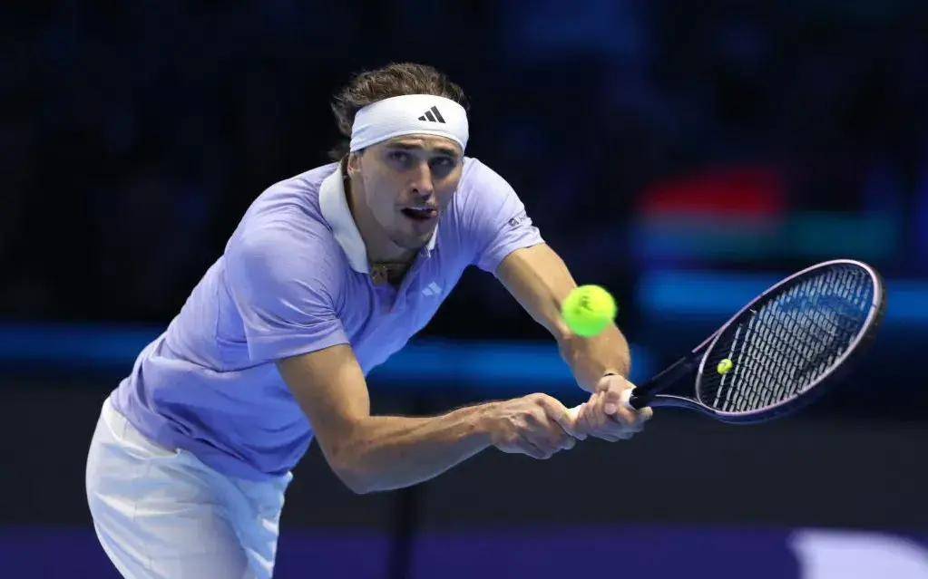 澳网逆转ATP总决赛,兹维列夫关键制胜 澳网逆转ATP总决赛,兹维列夫关键制胜