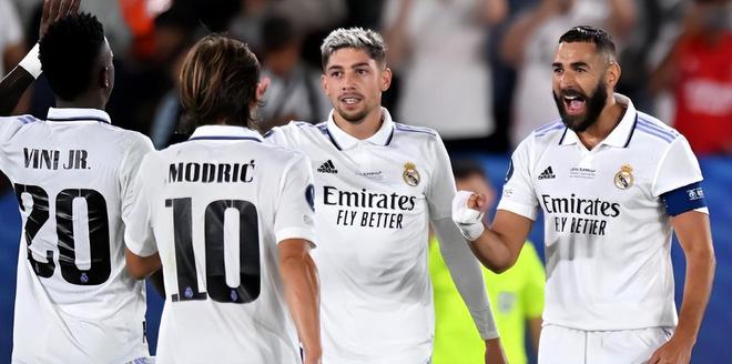 塞维利亚逆转乌拉圭，本泽马关键制胜