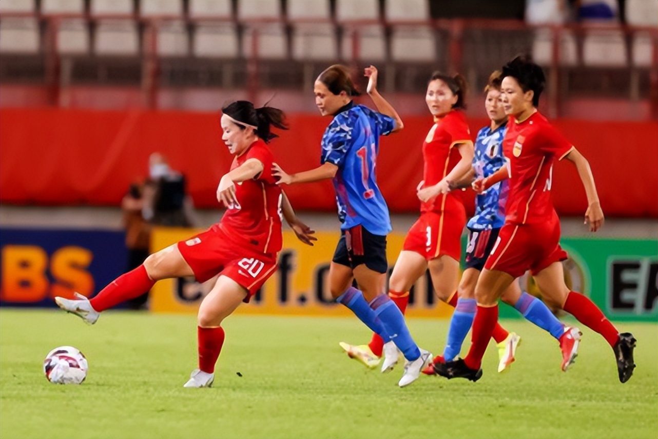 日本队横扫韩国队，陈雨菲带队取胜