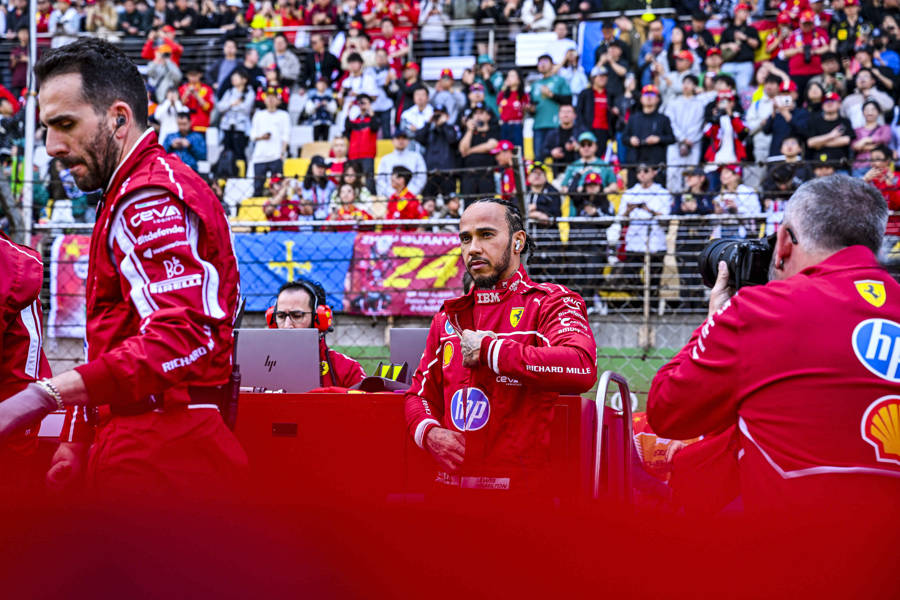 威廉姆斯绝杀迈凯伦，汉密尔顿点燃赛场