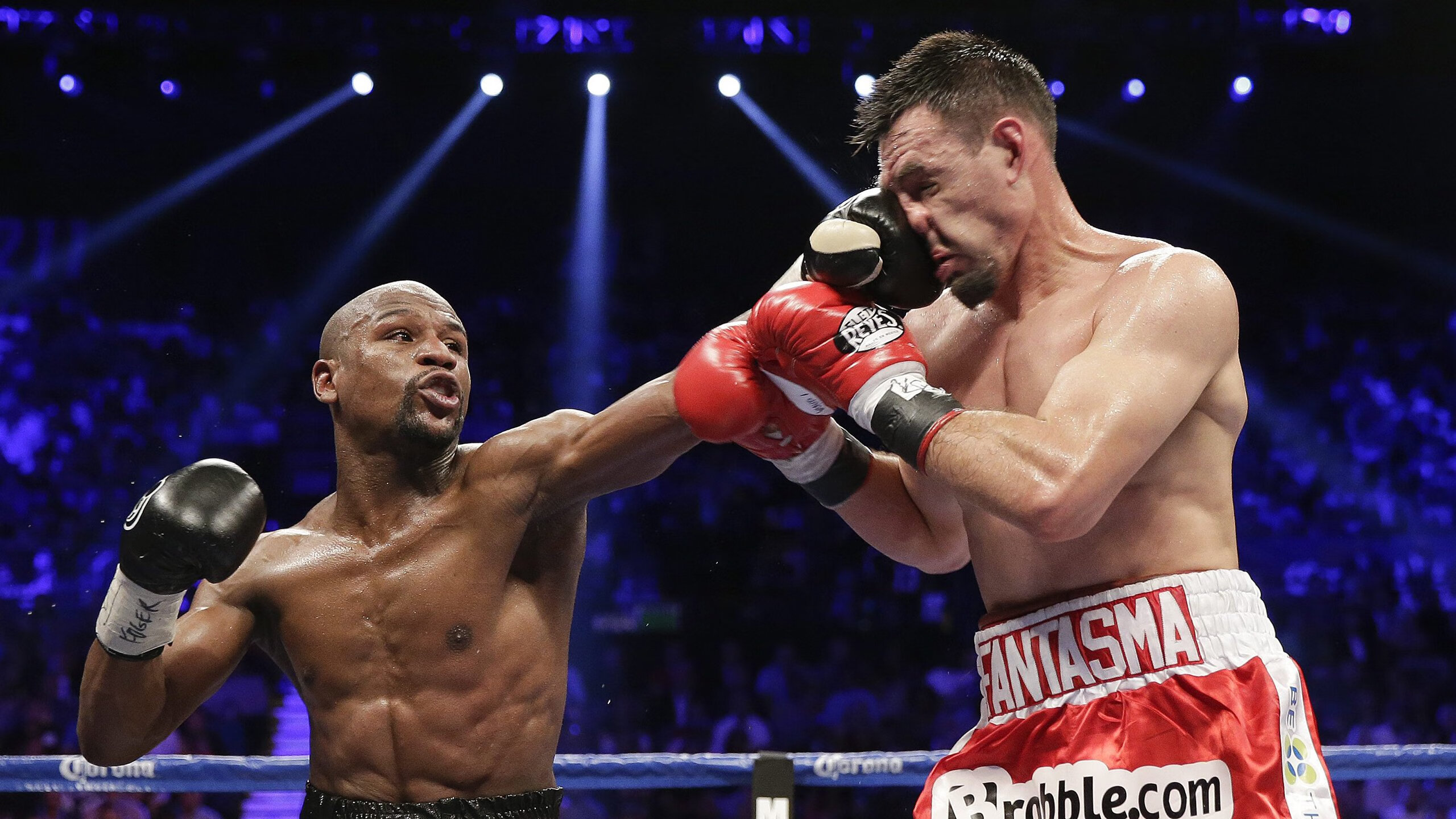 北京一夜，马刺刺穿的不只是篮筐—西亚卡姆如何成为跨文化篮球的钥匙