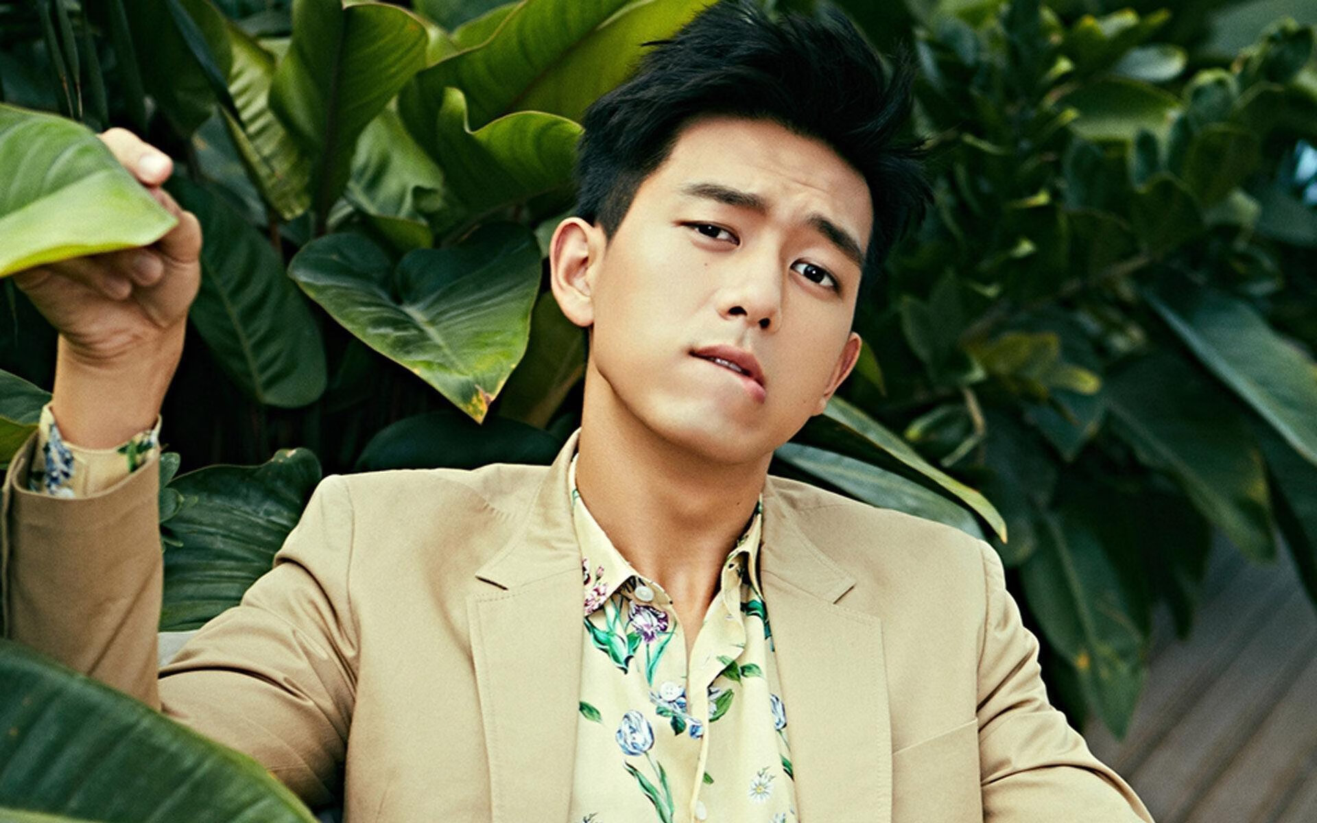 当米切尔燃尽布鲁克林，亚特兰大的鹰翼也遮住了菲尼克斯的太阳