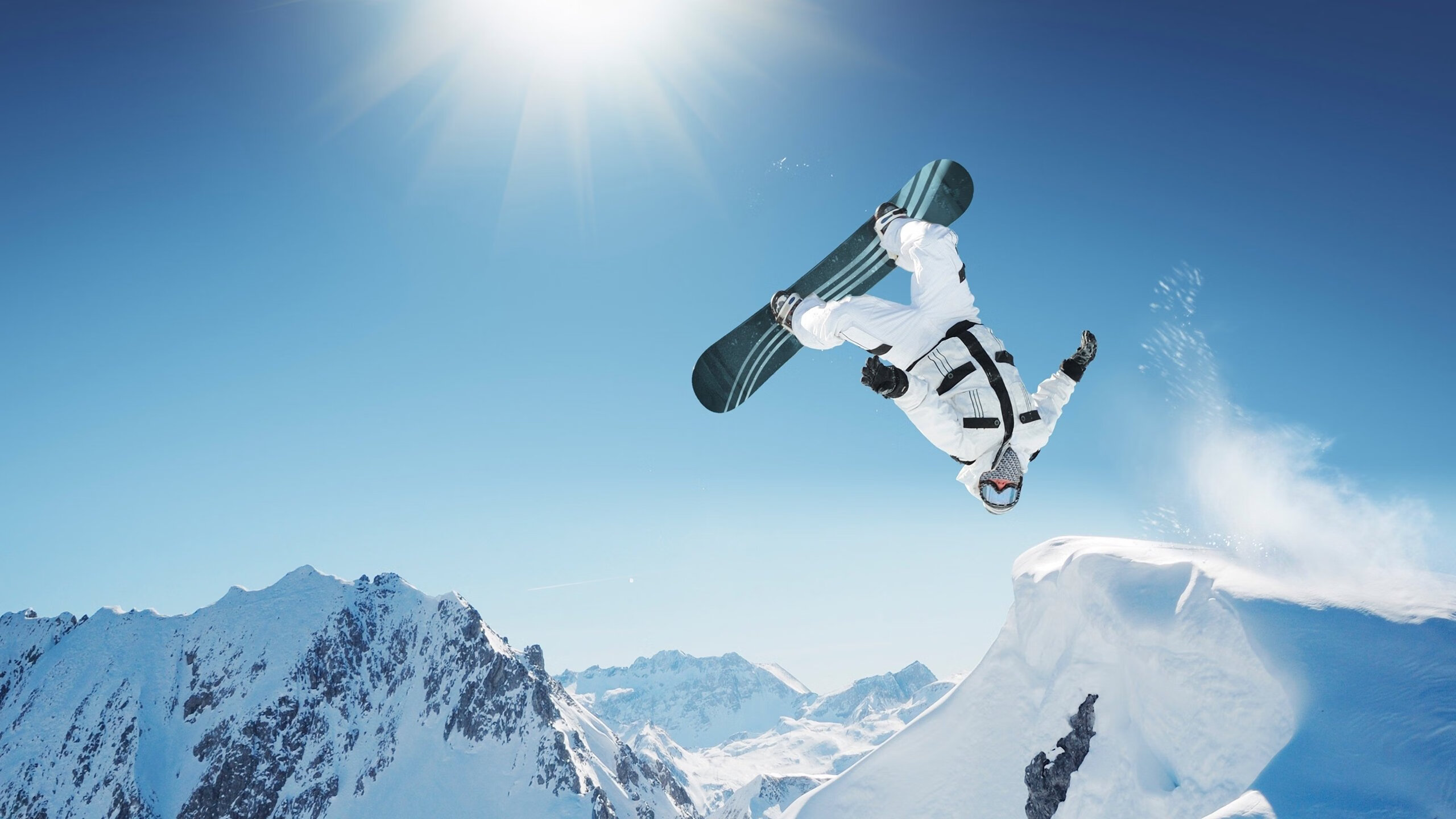 不可预测与永恒，当几内亚撼动秩序，莫德里奇定义时间