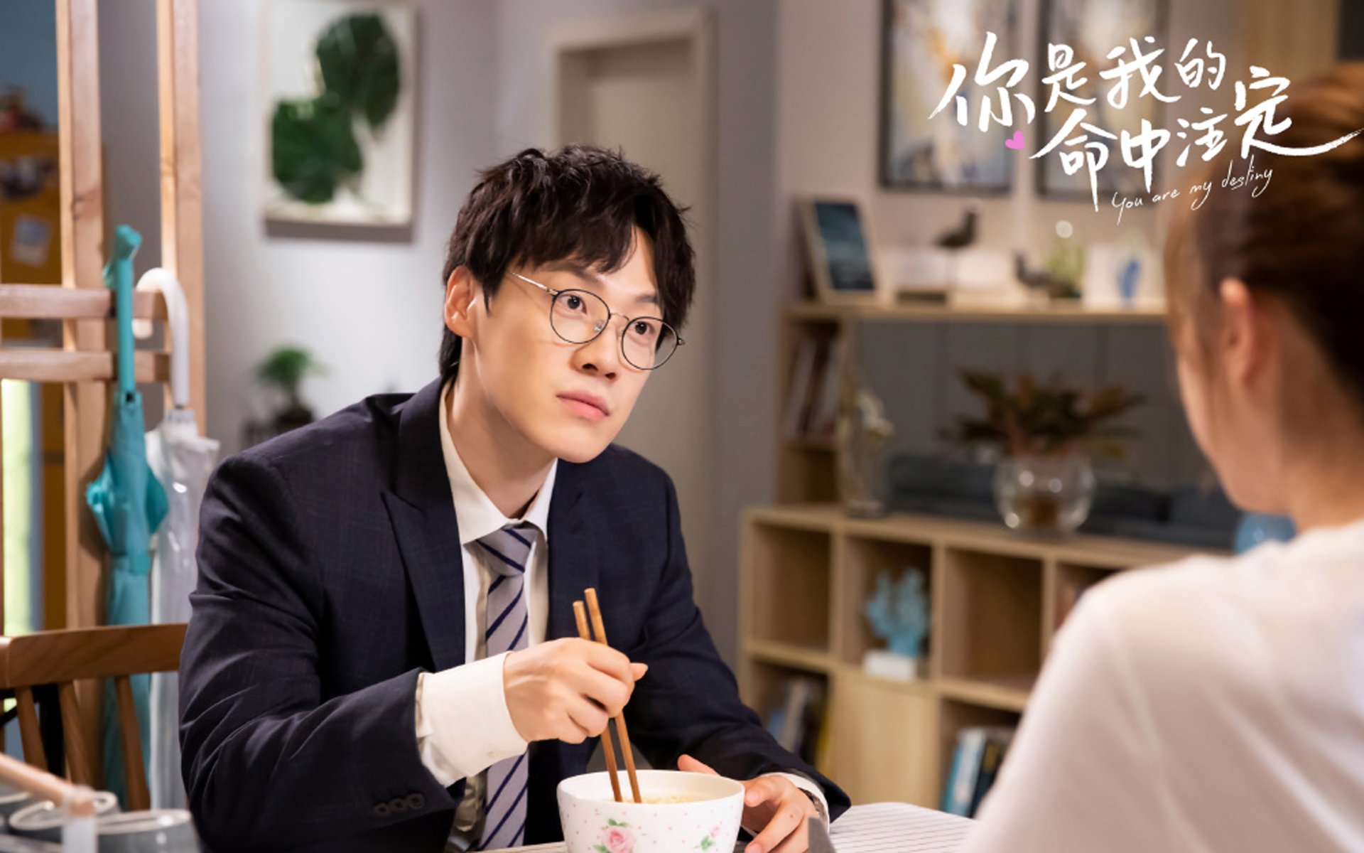 刀锋上的舞者，库里如何用一场唯一性表演为勇士雕刻季后赛之路