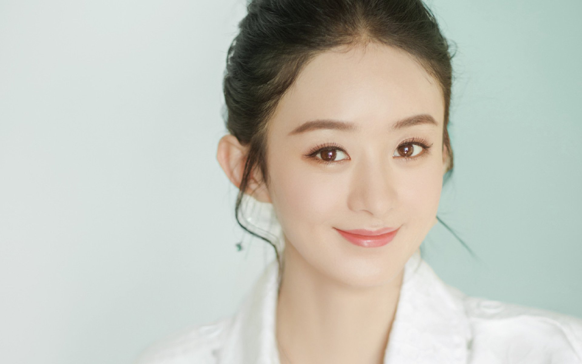 双面足球，李刚仁的个人闪耀与喀麦隆的团队逆袭