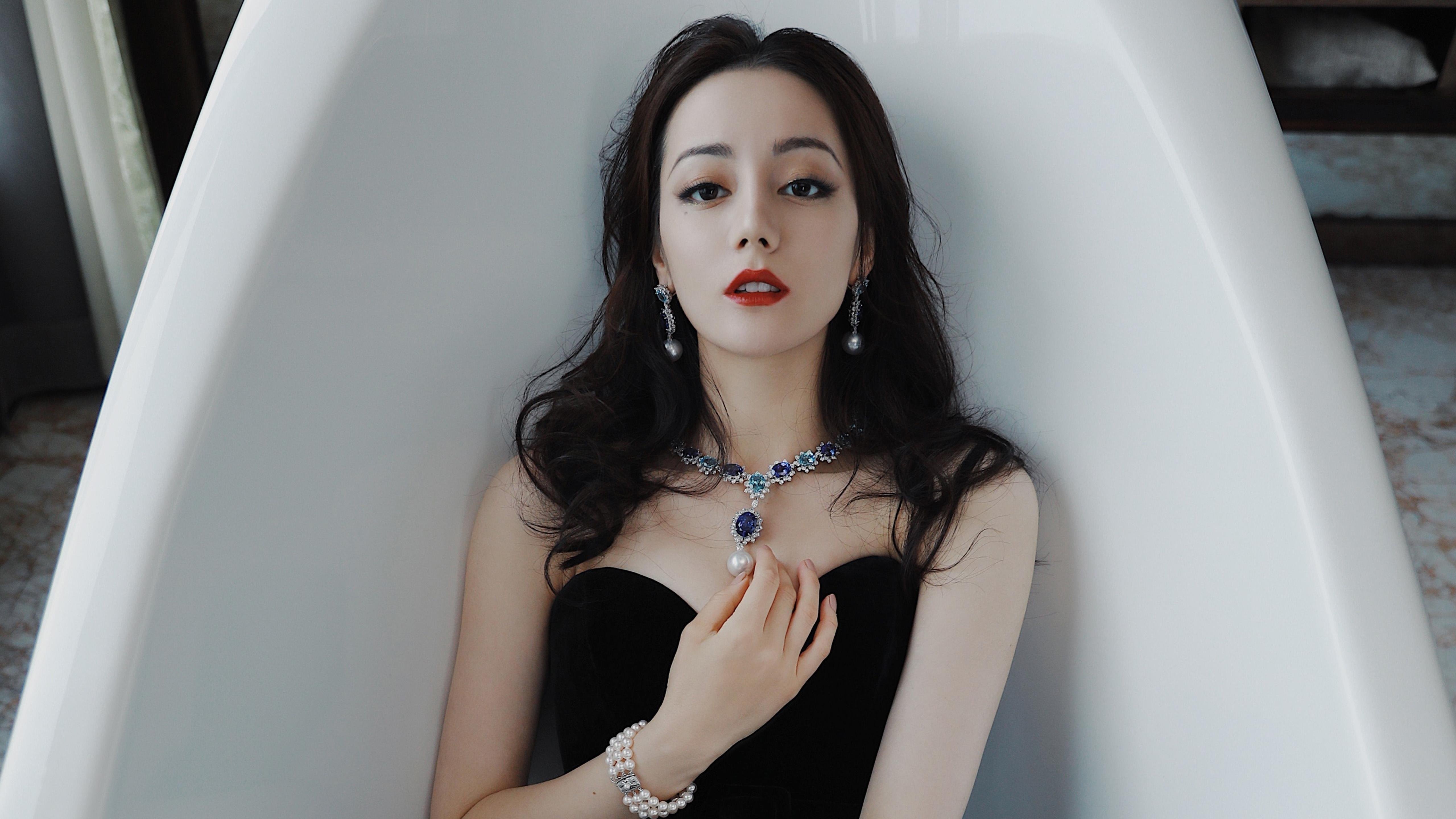 蓝衣沉没，马扎尔铁骑踏破罗马—2026世界杯H组焦点战，匈牙利如何用默契与迪亚斯的主导力压制意大利